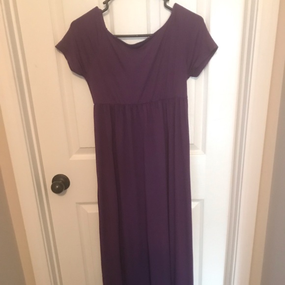 Purple Maternity Dress size small. - Picture 3 of 3